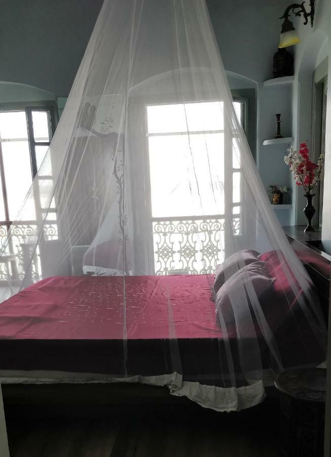 Shiva Ganges View Guest House Варанаси Екстериор снимка